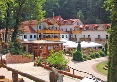 Schlosshotel Landstuhl Luaran gambar
