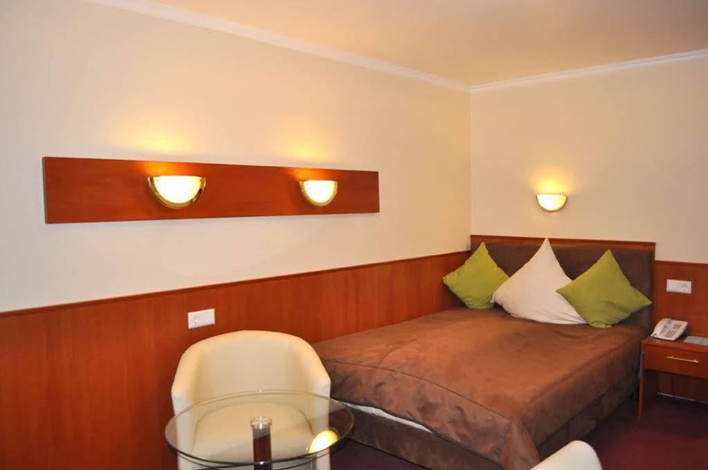 Schlosshotel Landstuhl Luaran gambar